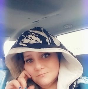 Meet your Posher, Corena